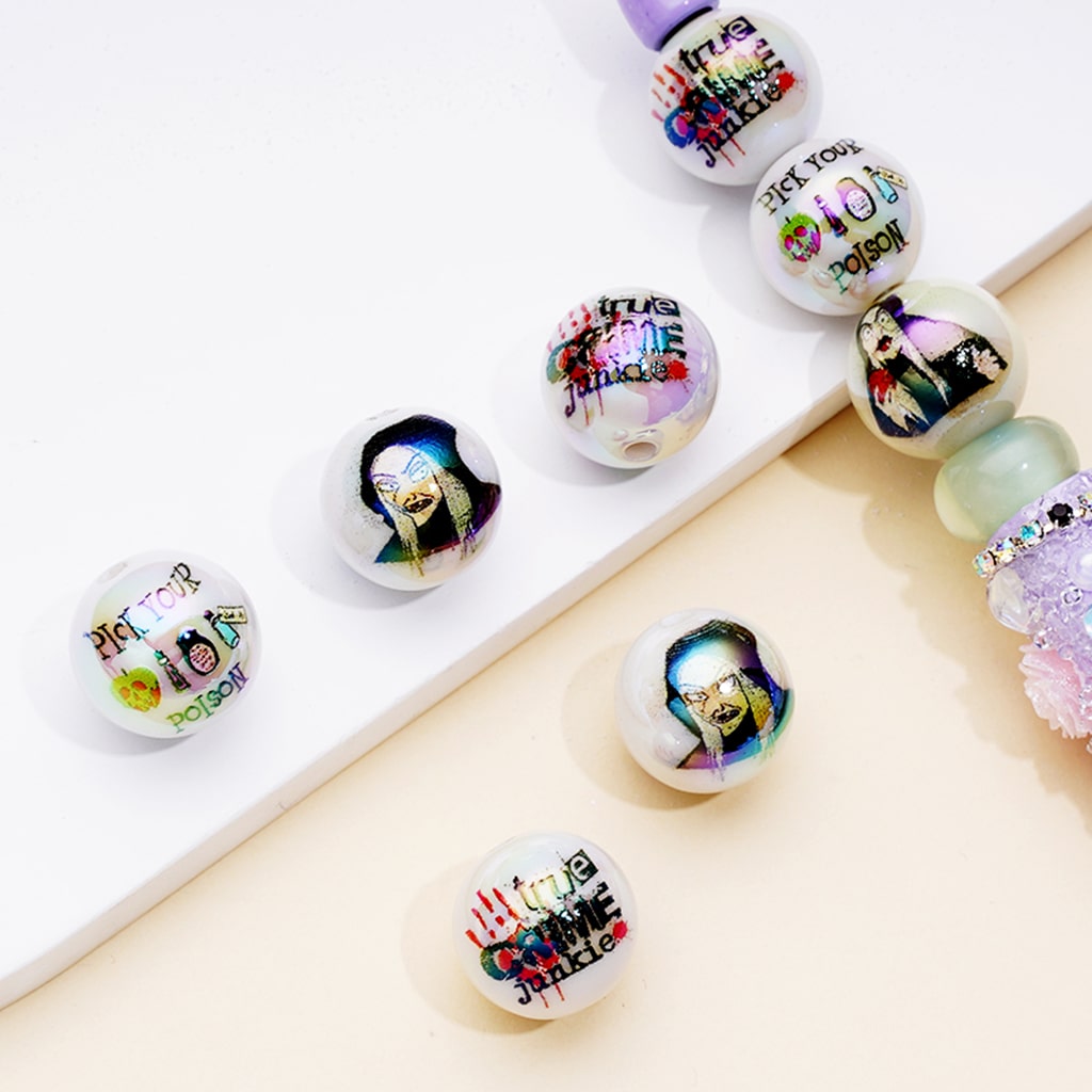White UV Coating Acrylic Beads with Poison Prints, Random Mix, 16MM