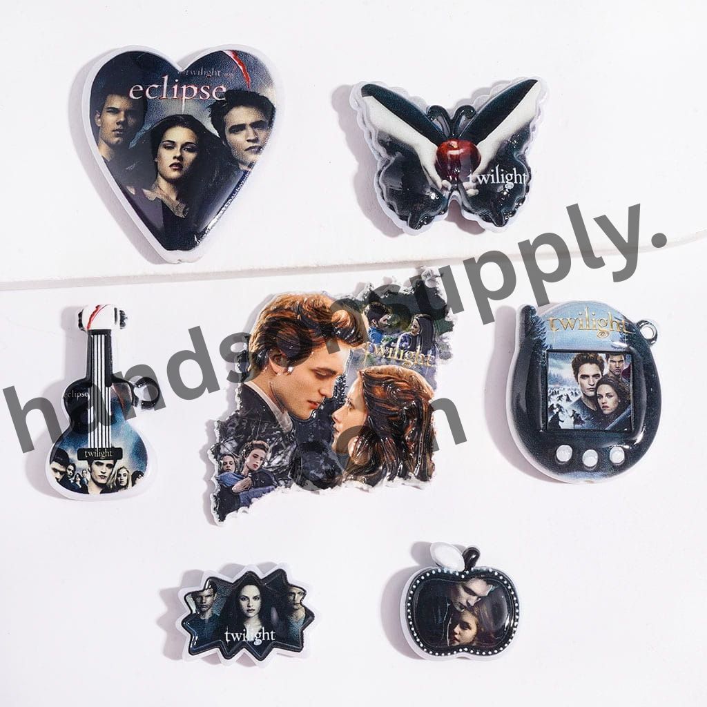 Elegant Vampire Romance Character Series Acrylic Beads and Pendants, Random Mix