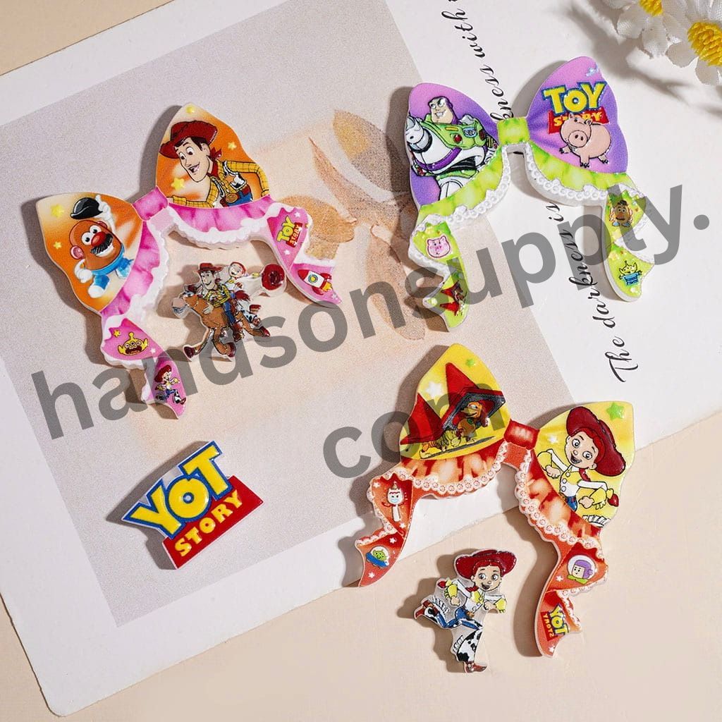 Cute Toy Adventure Character Bow Ribbon with Matching Mini Decorative Pieces, Acrylic Beads, Random Mix (Please Read Description)