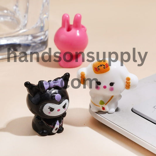 UV Coating Cute Character with Feeding Bottle on Chest Acrylic Beads, Random Mix