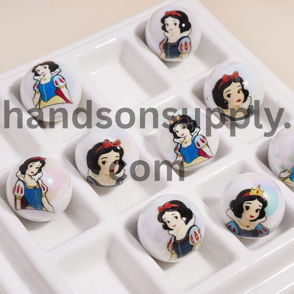 UV-Coated Classic White Snow Princess Prints on Round Acrylic Beads for Bracelets 16MM