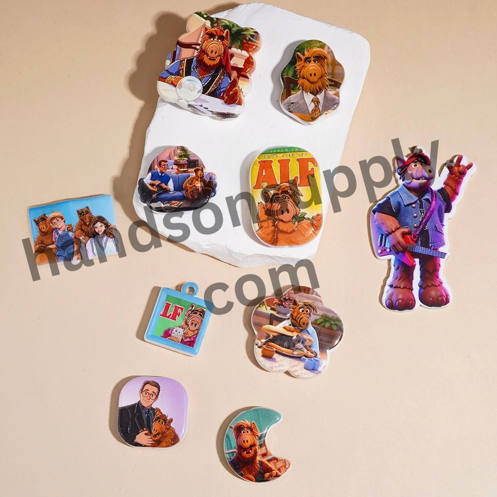 Alien Pig Creature Cartoon Character Printed Acrylic Beads Pendants, Assorted Shapes & Designs, Random Mix