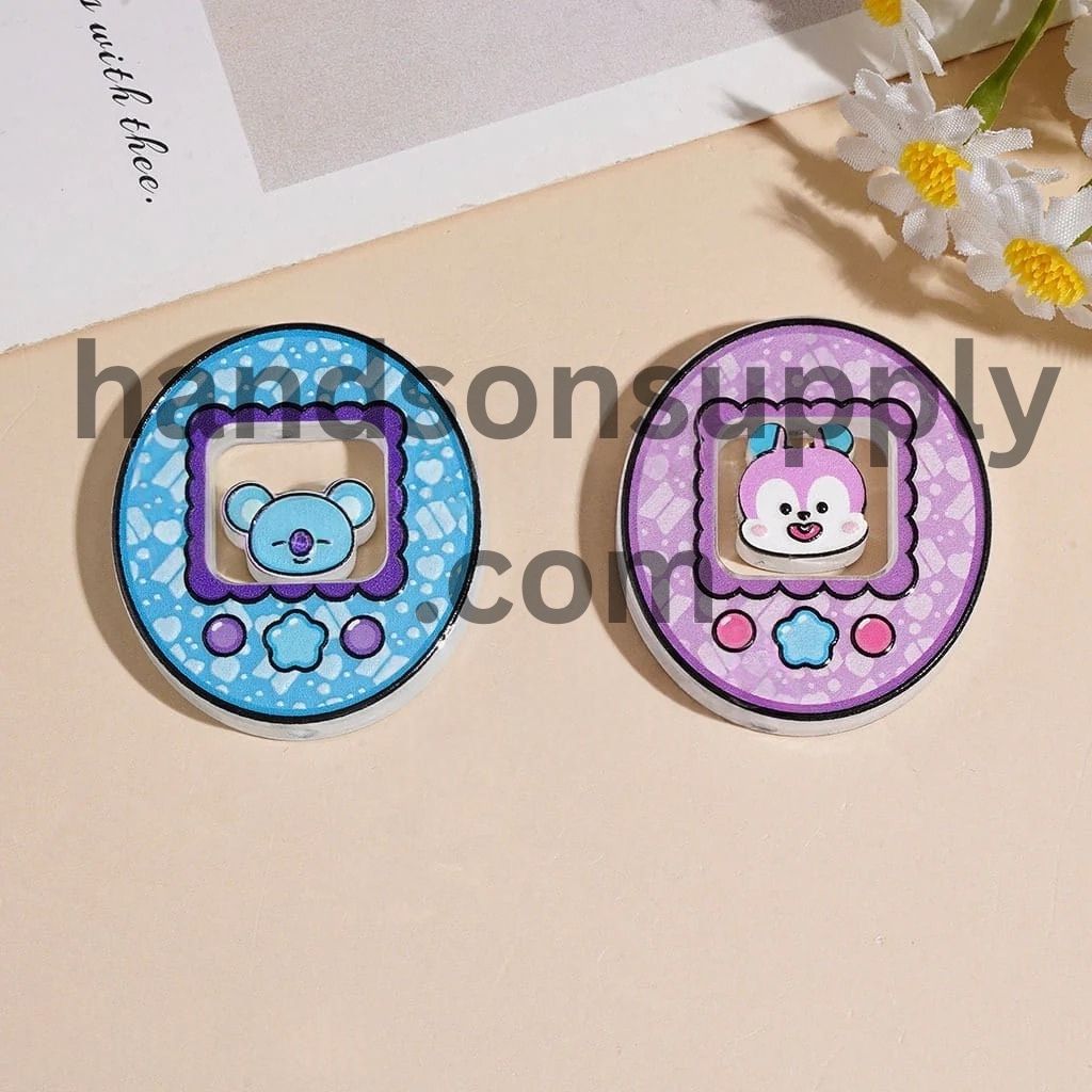 Adorable Korean Boy Group Image Series Acrylic Beads Hollowed Oval Pet Feeder, 33*37MM Random Mix (Please Read Description)