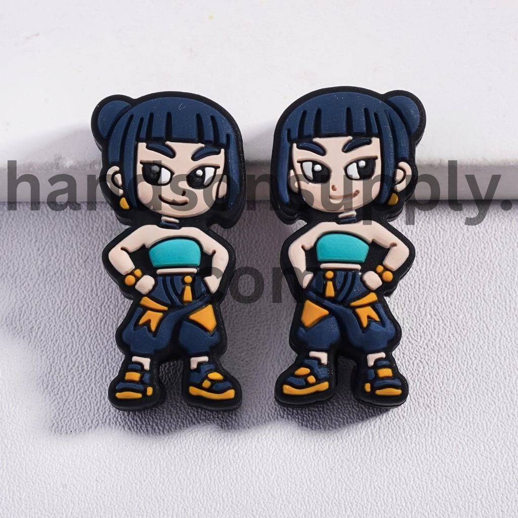 Girl Band with Various Colors Hair Wearing Fashionable Clothes Silicone Focal Beads