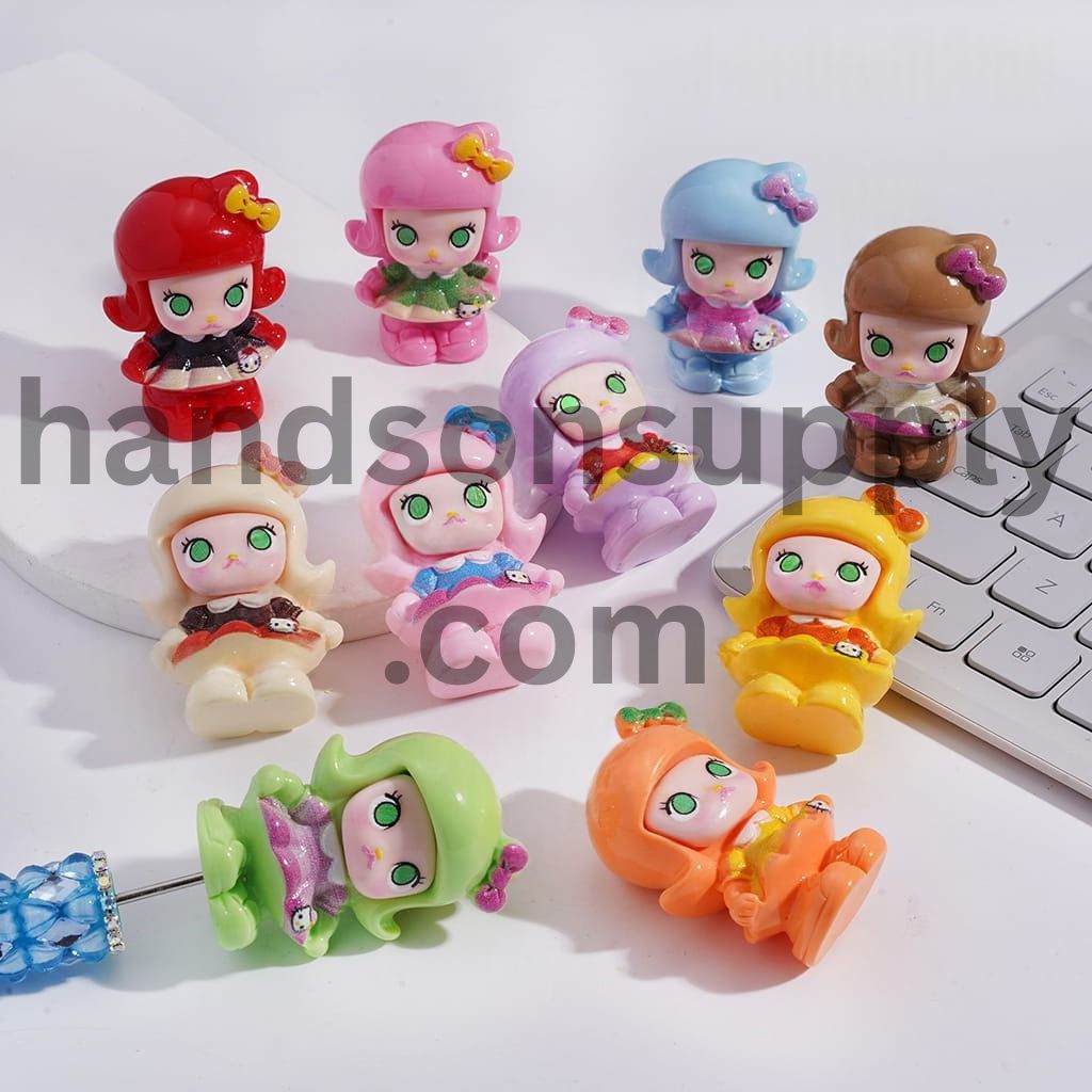 Green‑Eyed with Short-Haired Girl Acrylic Figurine Pen Topper Height 45MM, Random Mix