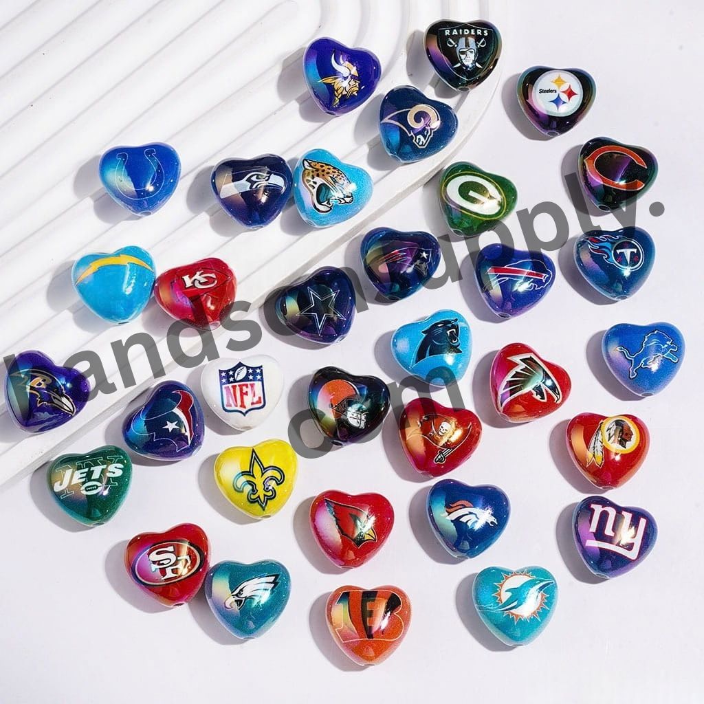 UV-Coated Heart-Shaped American Football Team Logo Series Acrylic Beads, 18*20MM