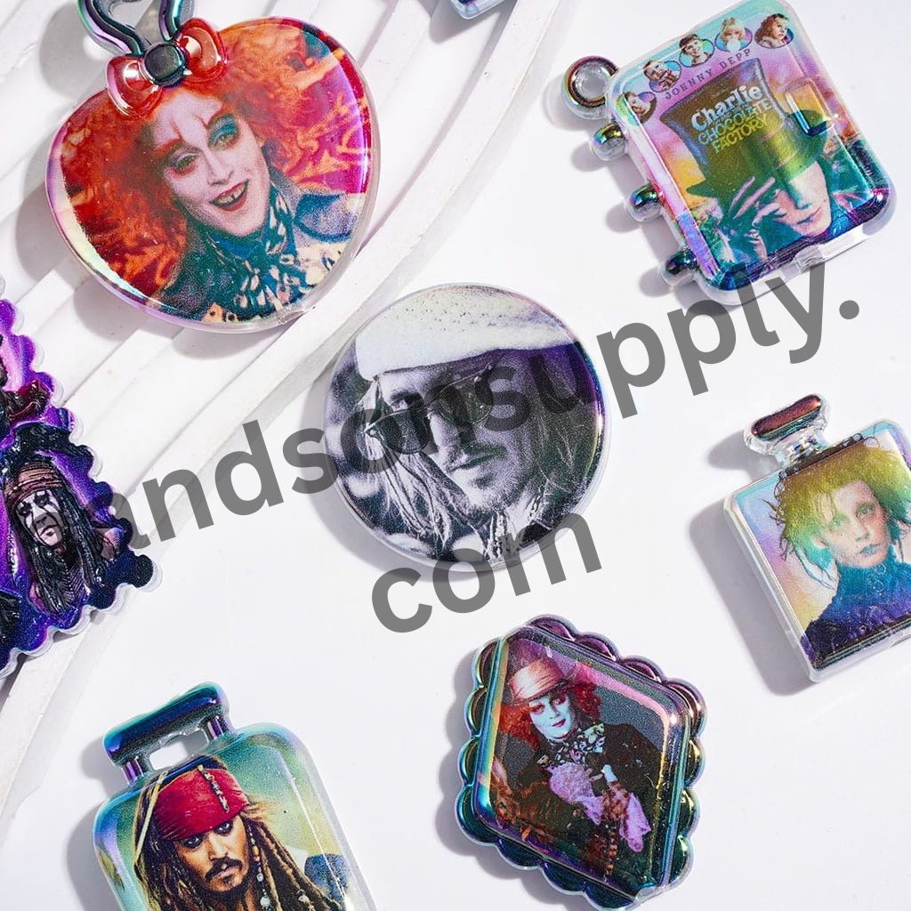 UV-Finished Adorable Lonely Scissorhands Robot Character Series Acrylic Beads & Pendants, Random Mix