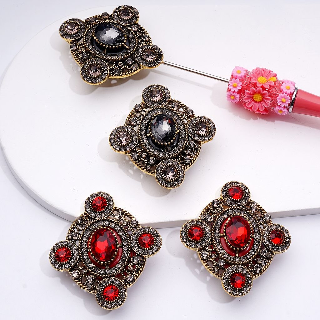 Elegant Copper Gold Alloy Elliptical Brooch – Shiny Rhinestones, White Pearls & Charming Clay Bead Accents Around 46*50MM