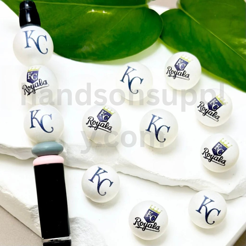 KC Football Royals Baseball Theme White Round 16MM Mix Frosted Acrylic Beads