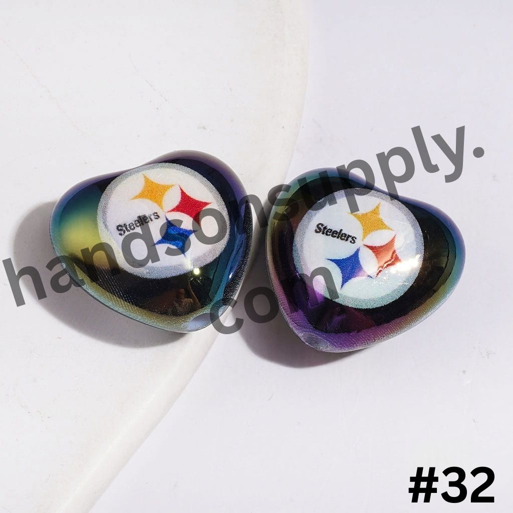 UV-Coated Heart-Shaped American Football Team Logo Series Acrylic Beads, 18*20MM