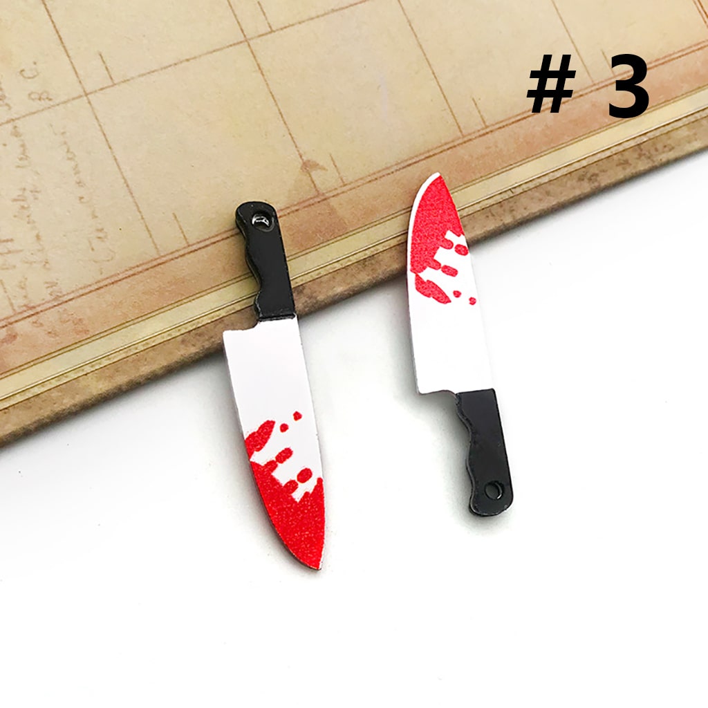 Plastic Halloween Horror Knife Axe Saw Scissors Dagger Jewelry Accessories, Random Mix