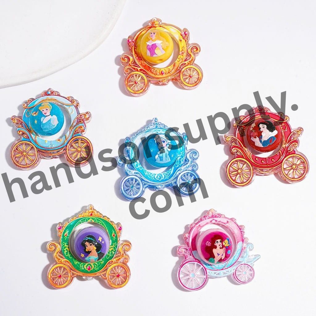Classic European-Style Hollowed Carriage Royal Princess Character Printed Acrylic Beads, Multi-Color, Random Mix