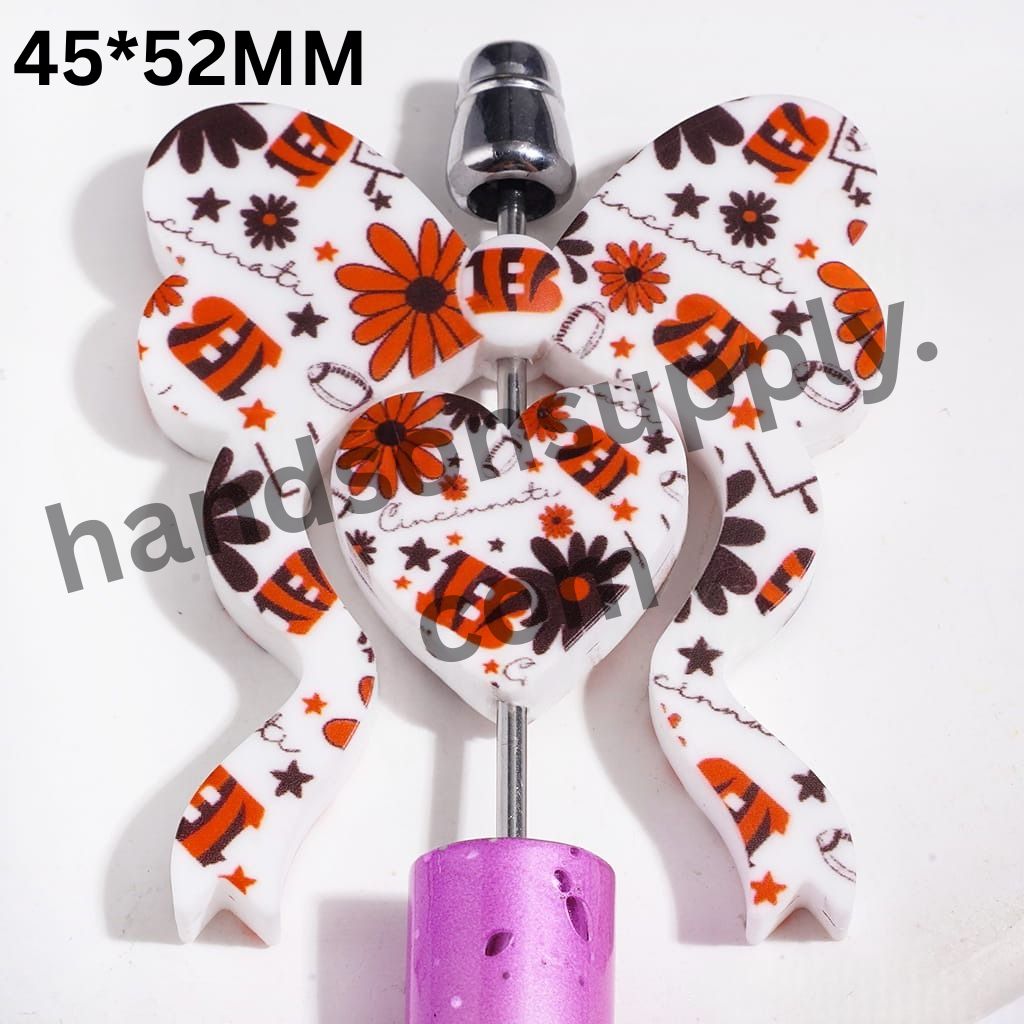 Cincinnati American Football Team Collection with Flower Star Pattern, Heart & Bowtie-Shaped Silicone Focal Beads, 45*52MM