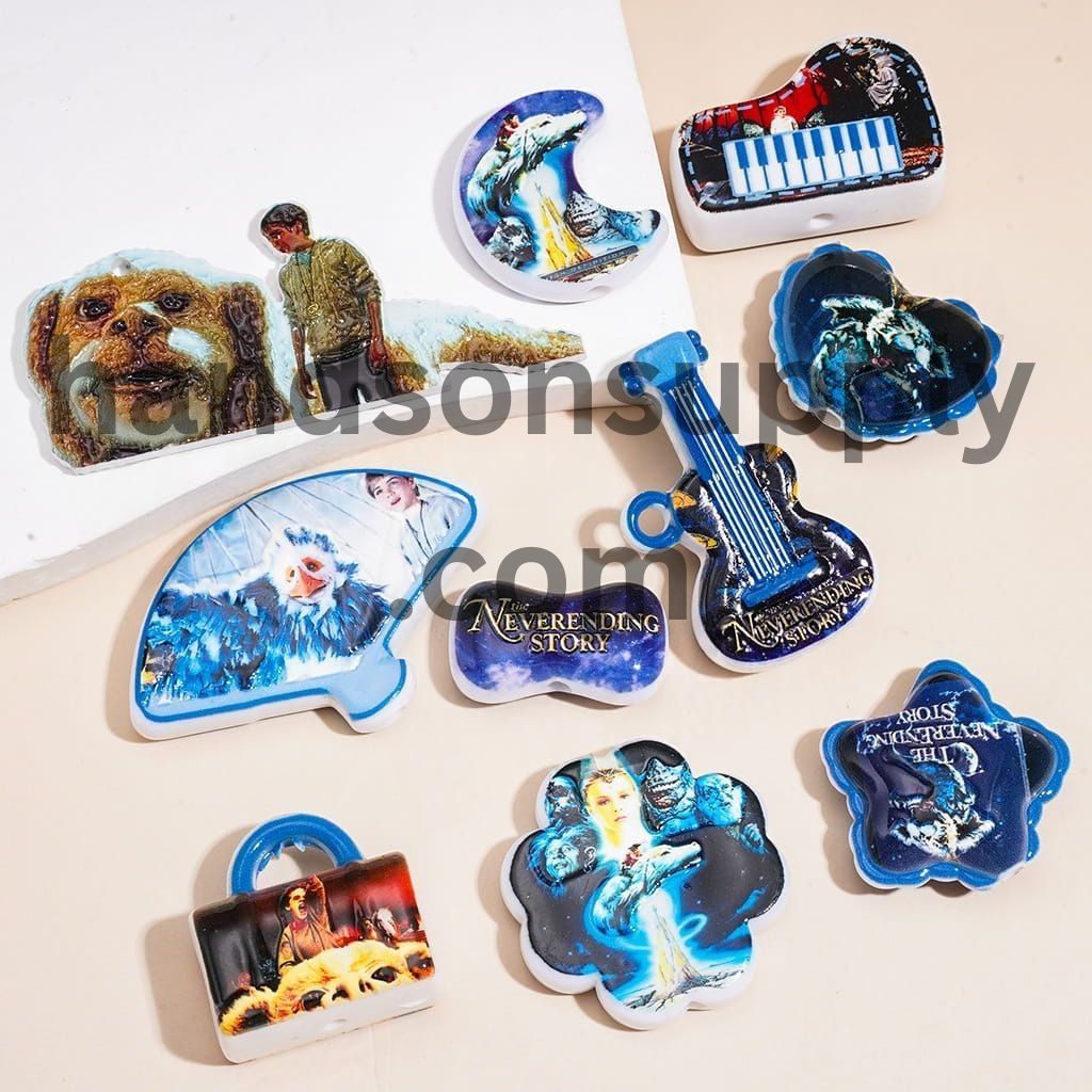 Fantasy Movie Character Series Printed Acrylic Beads Pendant , Random Mix