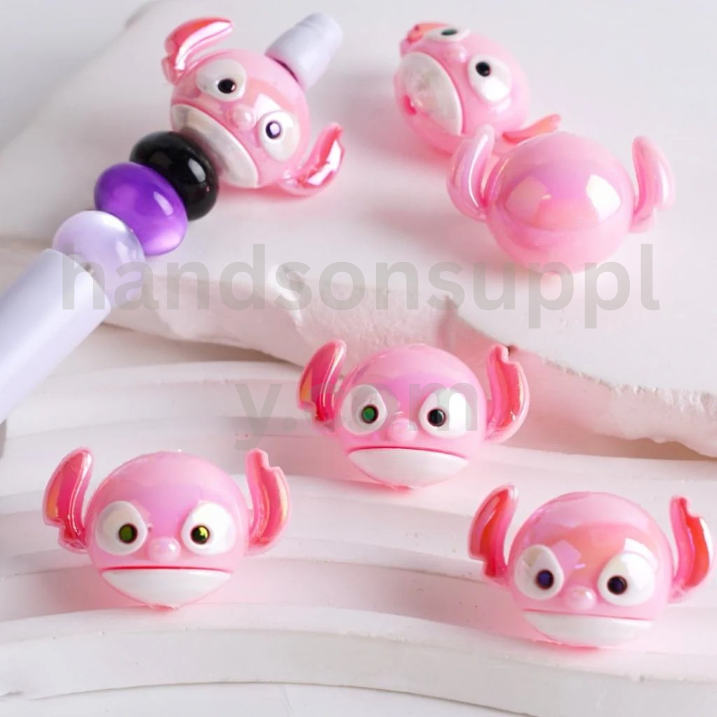 Vivid Stitc Cartoon Head Disne Acrylic Beads Around 30x20MM Random Mix Cute Design