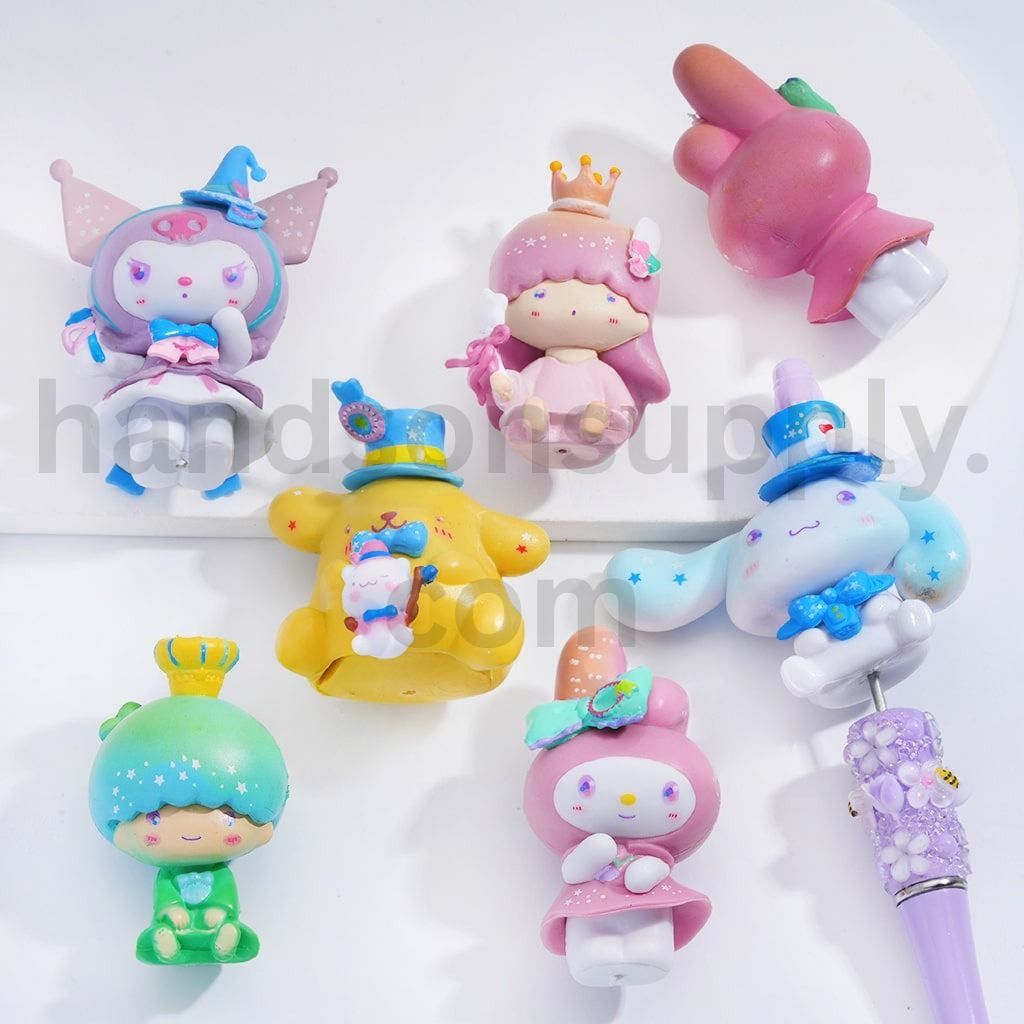 Cute Sanri Family Characters Kuromi, Cinnamoroll, Pom Pom Purin, My Melody, Little Twin Stars Acrylic Beads Pen Toppers & Pendants 45-60MM High, Random Mix