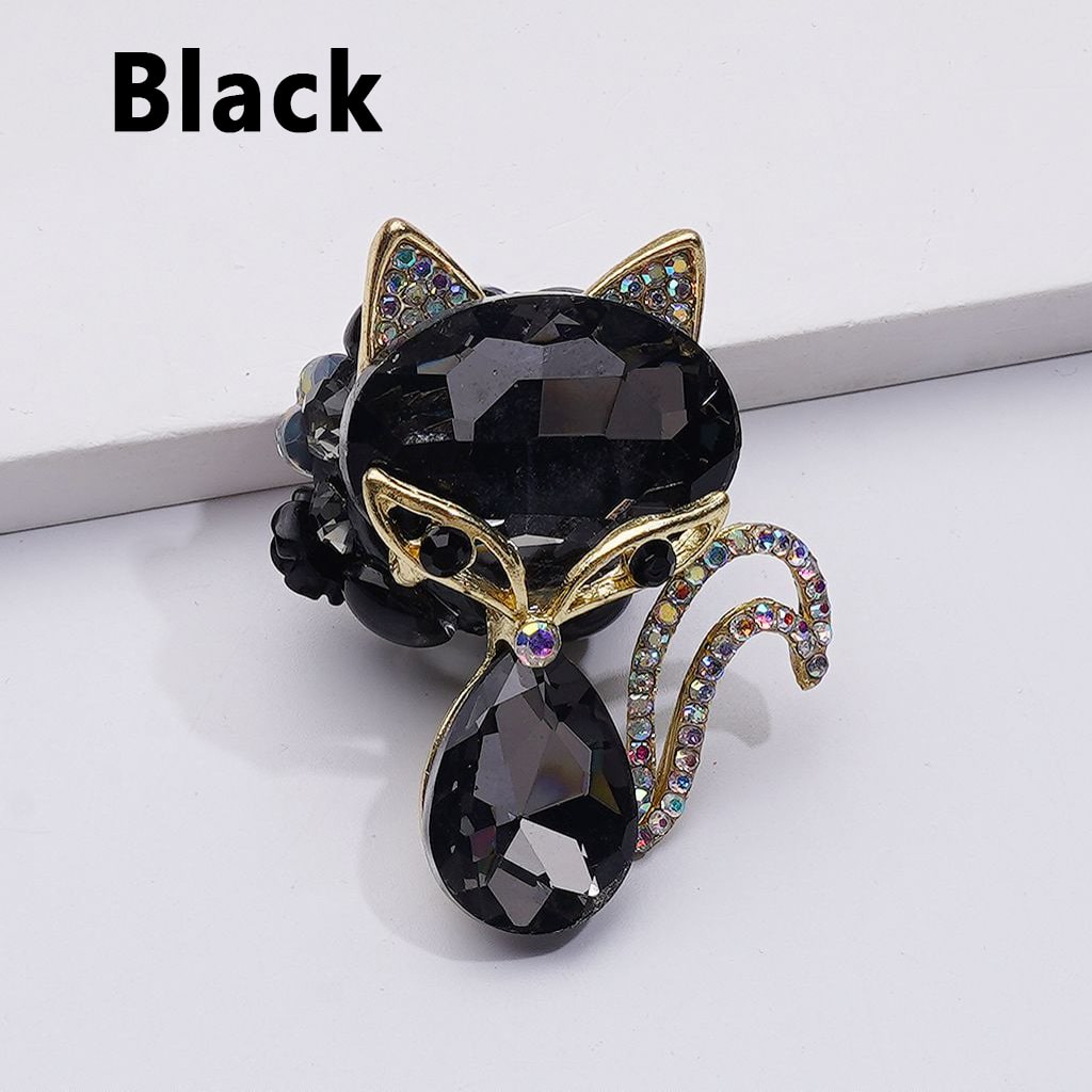 Elegant Gold Alloy Fox Charm with Sparkling Rhinestones, White Pearls & Decorative Clay Beads – Flowers, Butterflies, Snowflakes & Hearts 46*32*26MM