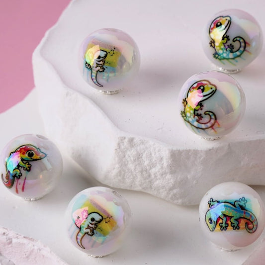 Colorful Chameleon Lizard White Round UV Finish Acrylic Beads, 16MM, Random Mix