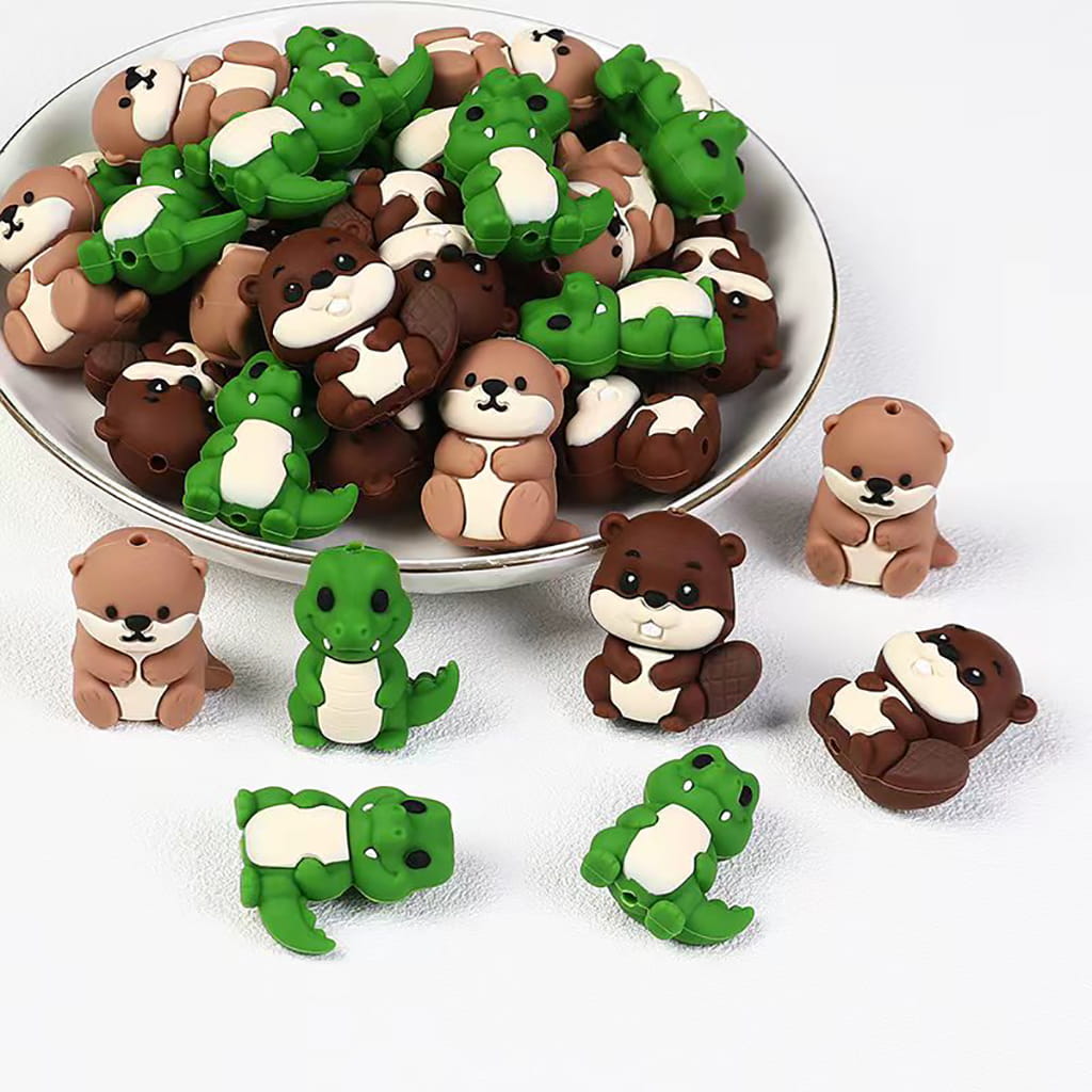 3D featuring tiny assorted animal designs in multiple styles, Silicone Focal Beads