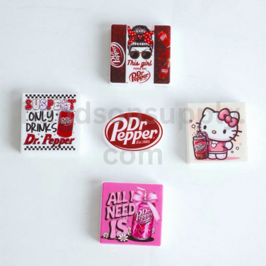 HK Series Dr.Peppe Drink Silicone Focal Beads, Random Mix
