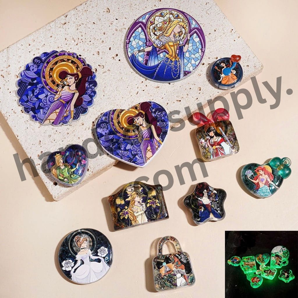 Luminous Retro Princess Character Series with Glitter Stained-Glass Style Acrylic Beads & Pendants, Random Mix