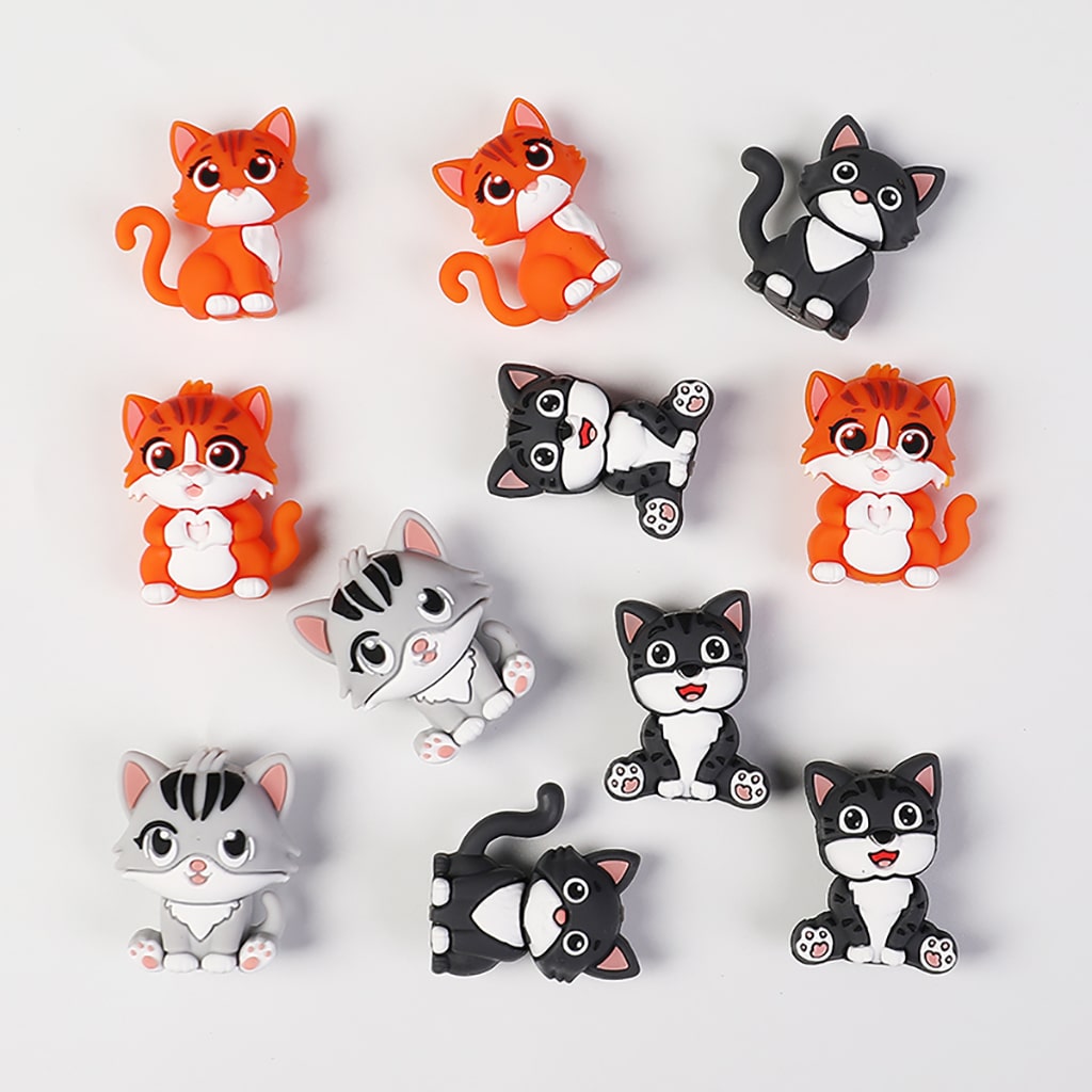3D Cute Adorable Cat Designs in Various Styles Silicone Focal Beads Random Mix