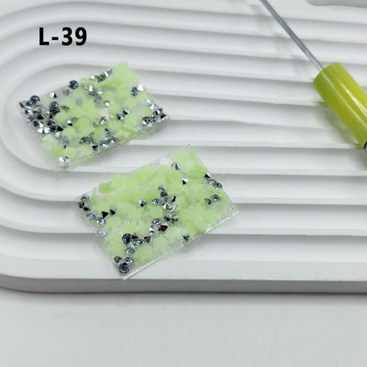 DIY Bling Bling Cone Shape Clear Rhinestones Green Bunny Heads Wraps Tapes for Pen, Around 40*28MM, 78pcs in 1 Sheet, Please Read the Description