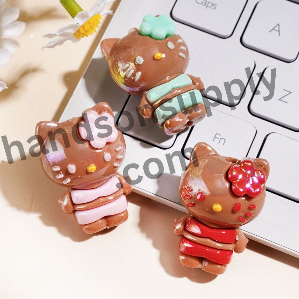 UV Coated Cute Brown Cat Character Soft PVC Rubber Beads with Flower Headband, 20*28MM