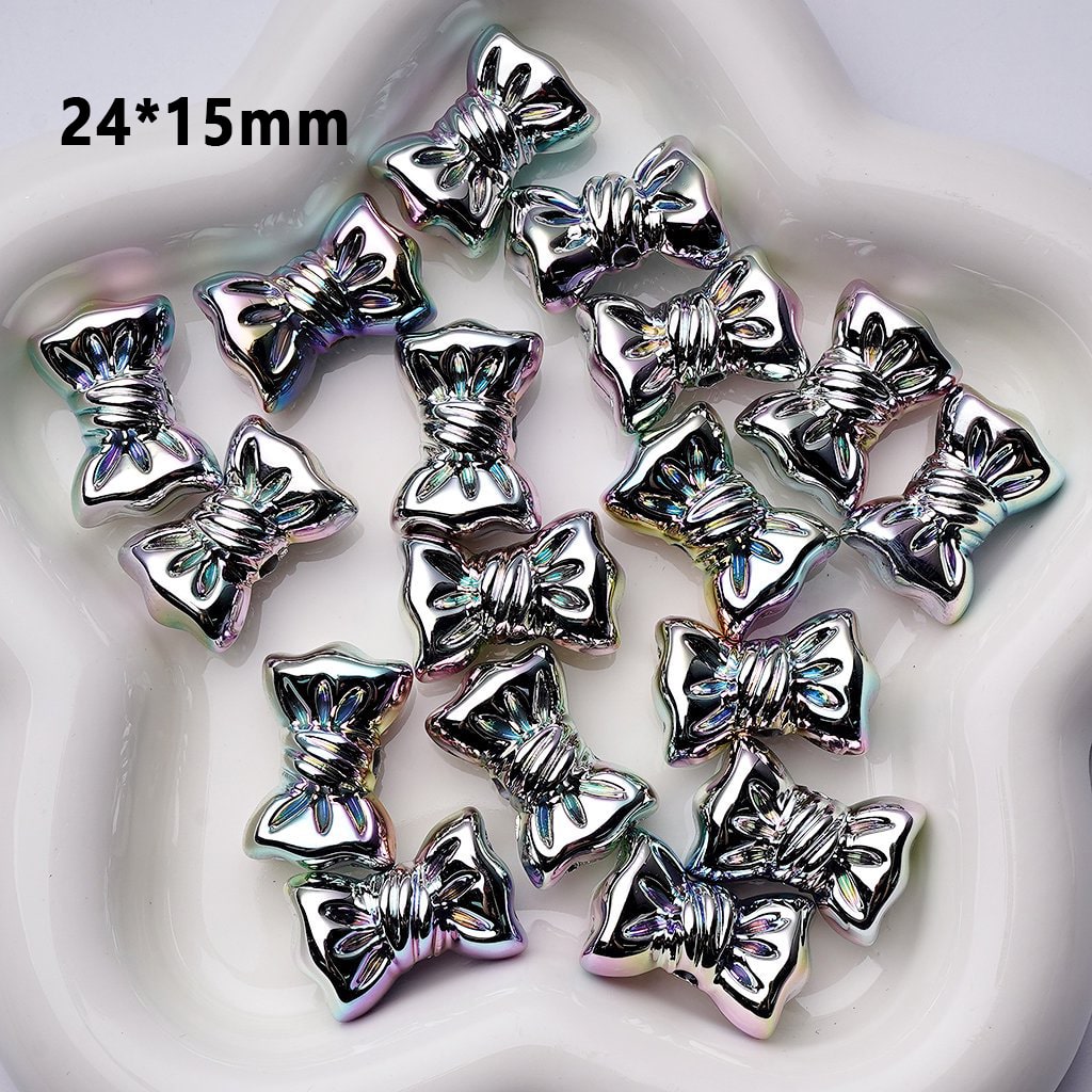 Geometric Heart Acrylic Beads – Holographic Silver Galaxy Polyhedral Design, Iridescent 20MM Accents"