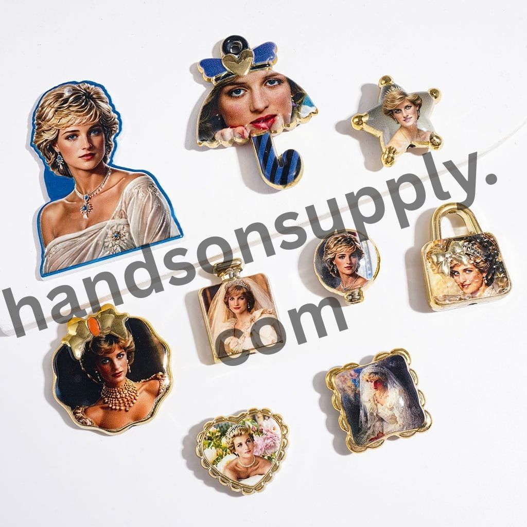 Elegant Royal Icon Princess Diana Portrait with Gold Edge Detail Acrylic Beads and Pendant, Random Mix