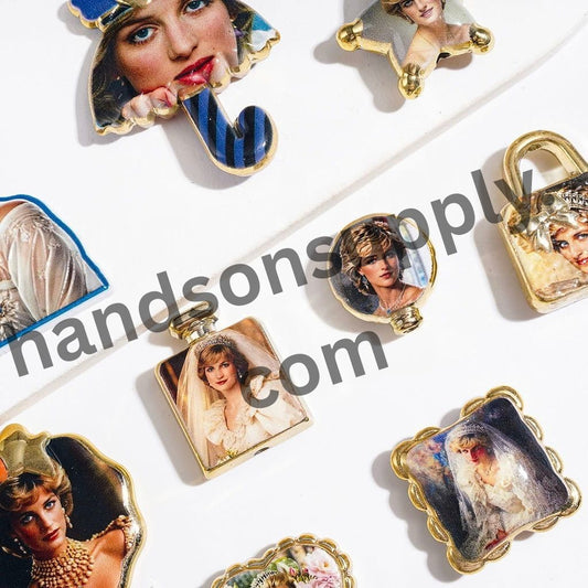 Elegant Royal Icon Princess Diana Portrait with Gold Edge Detail Acrylic Beads and Pendant, Random Mix
