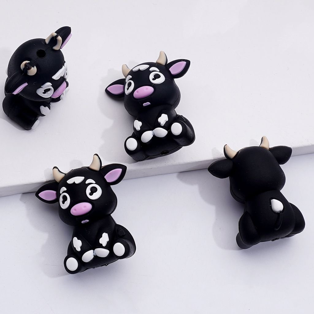 3D Cute Cow Charms in Multi-Color Farm Animal Silicone Focal Beads, Random Mix