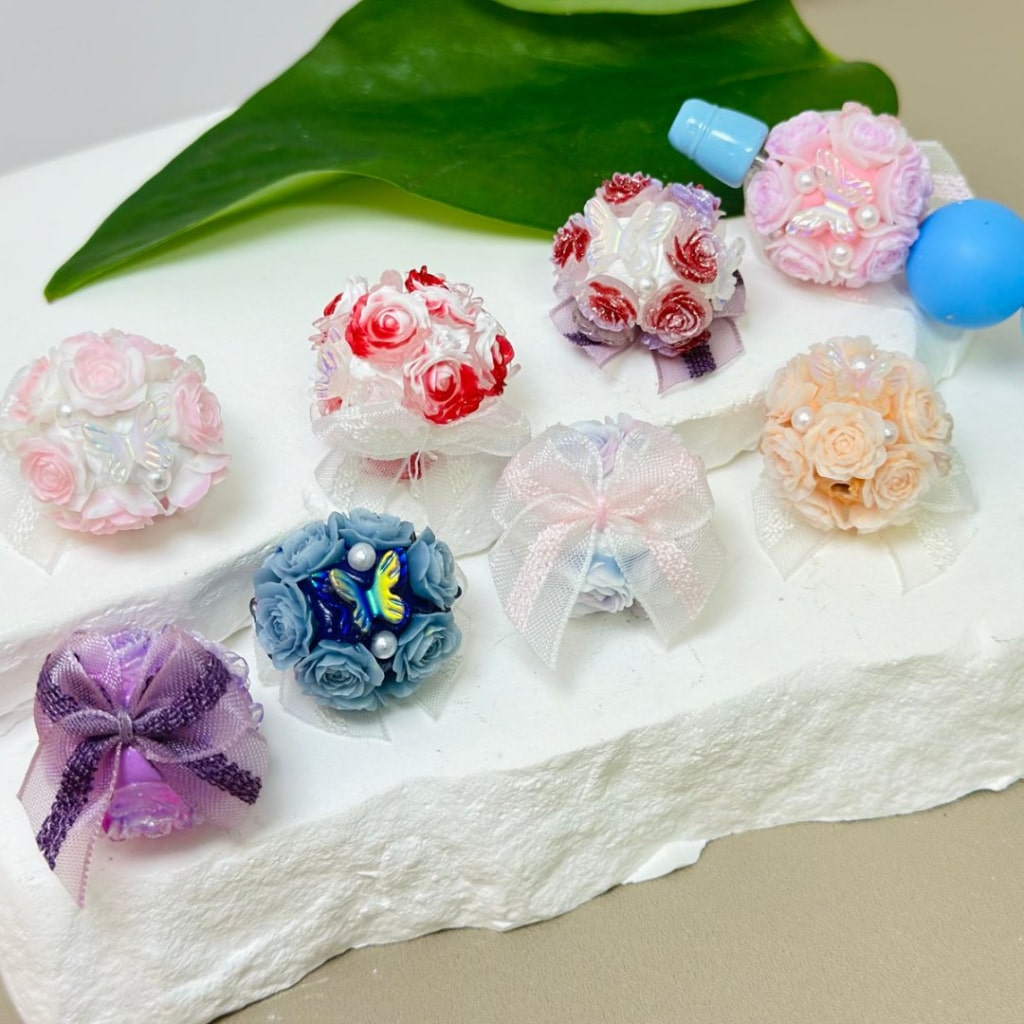 Multi-Color Flowers with Shiny Butterflies, Cute White Pearls, White Fabric Bowknots, Round Clay Beads, Random Mix, 20mm