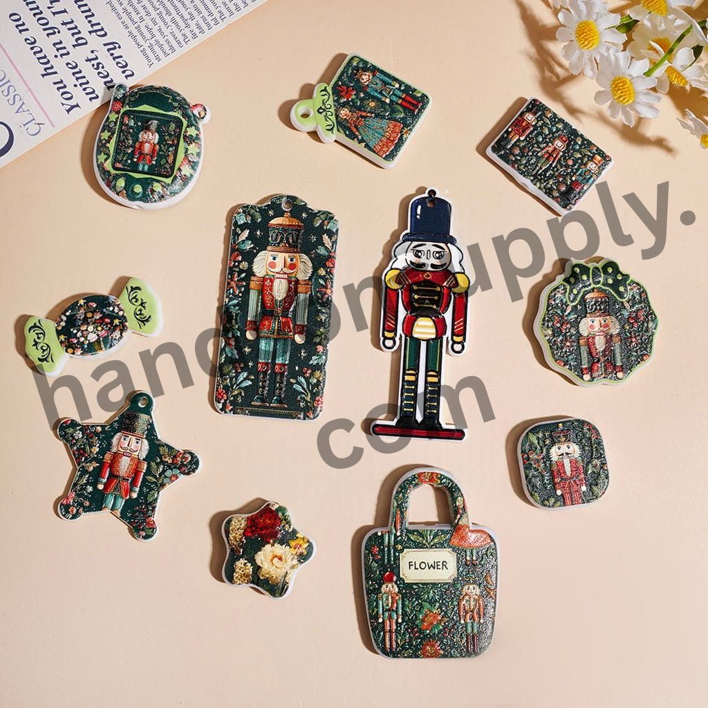 Cute Nutcracker Soldier Green Series Printed Acrylic Beads & Pendants, Random Mix