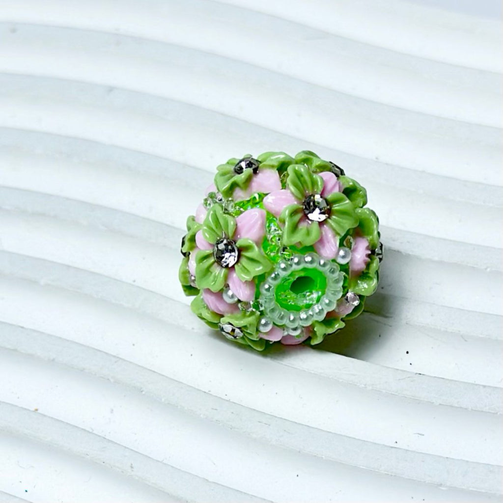 Flowers Clear Rhinestone Multi-Color Cute Inside White Pearls Ring Clear Sugars Round Clay Beads, 20MM