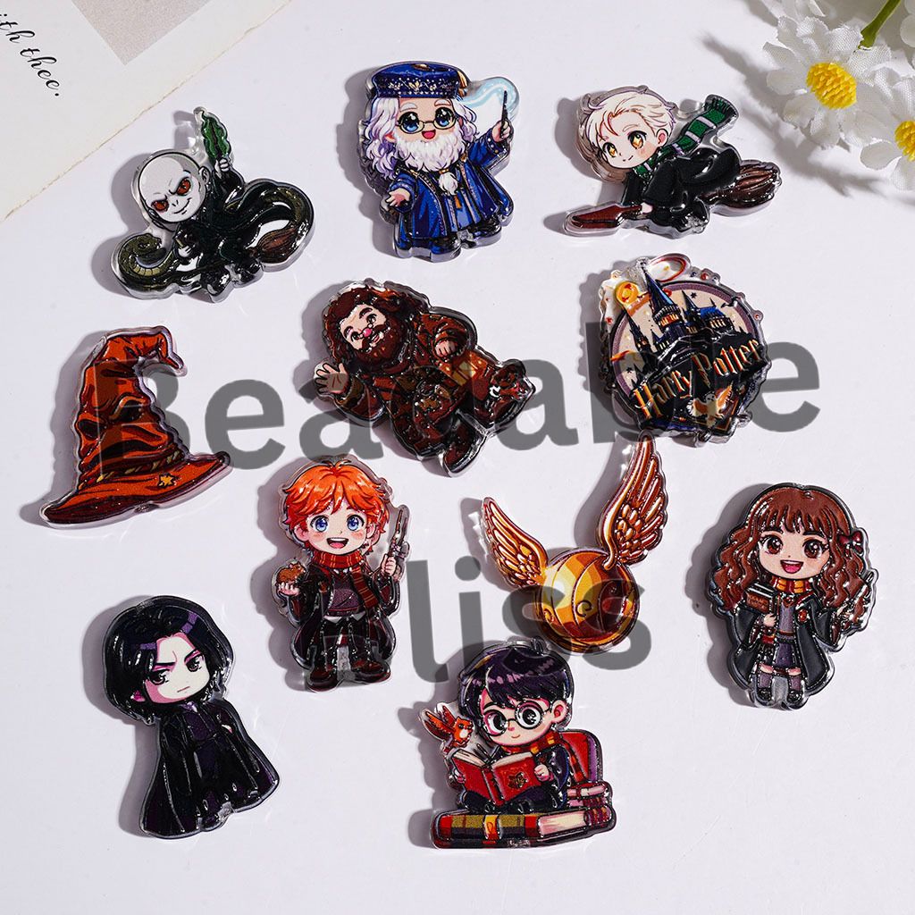 Acrylic Beads Wizard Boy Character Series, Semi-Clear, Random Mix
