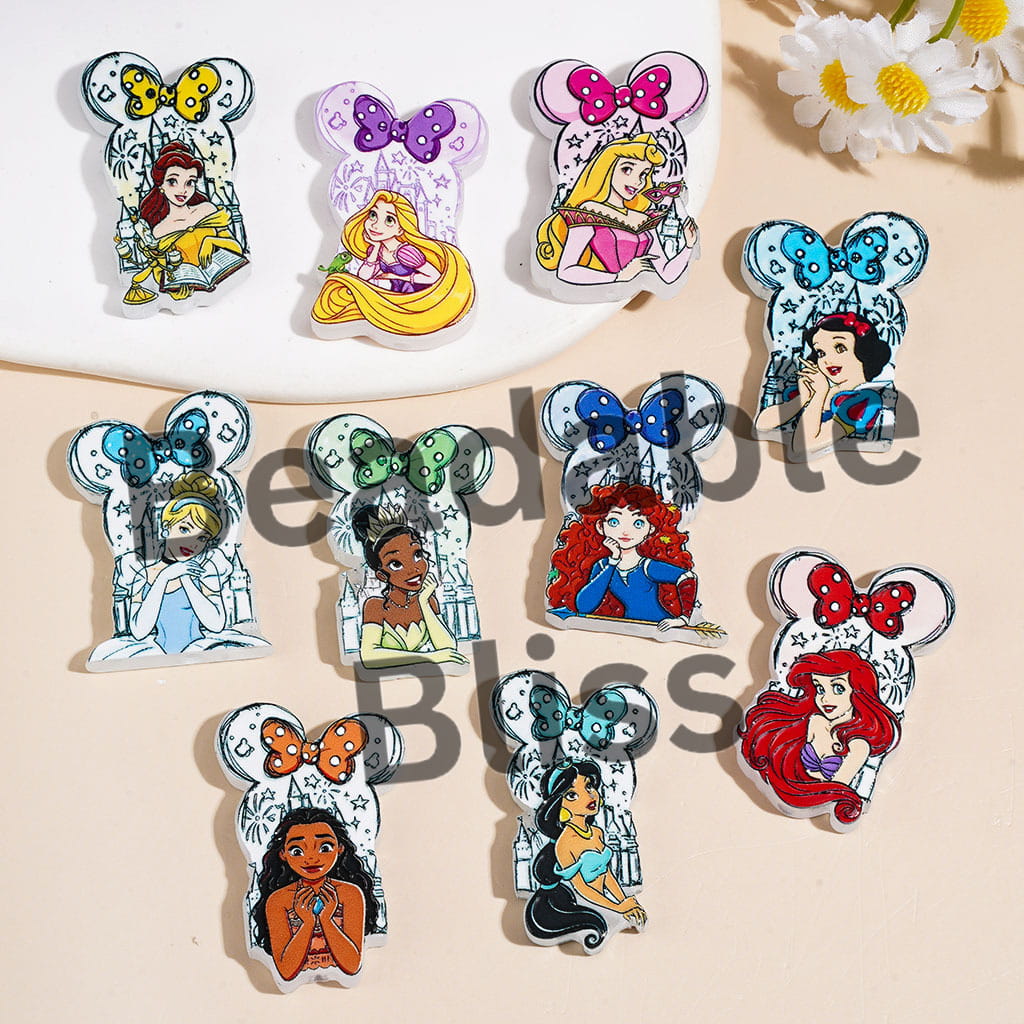 Acrylic Beads Mouse Head Shape with Bowtie Classic Beautiful Princess Character, Random Mix