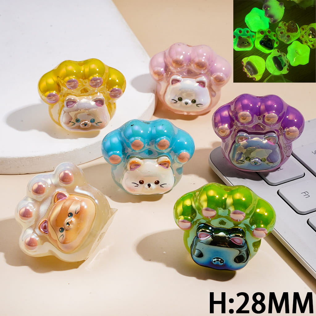 Luminous Cat Claw Acrylic Beads UV Coating with Cute Cat Face and Tail, Height 28MM, Random Mix
