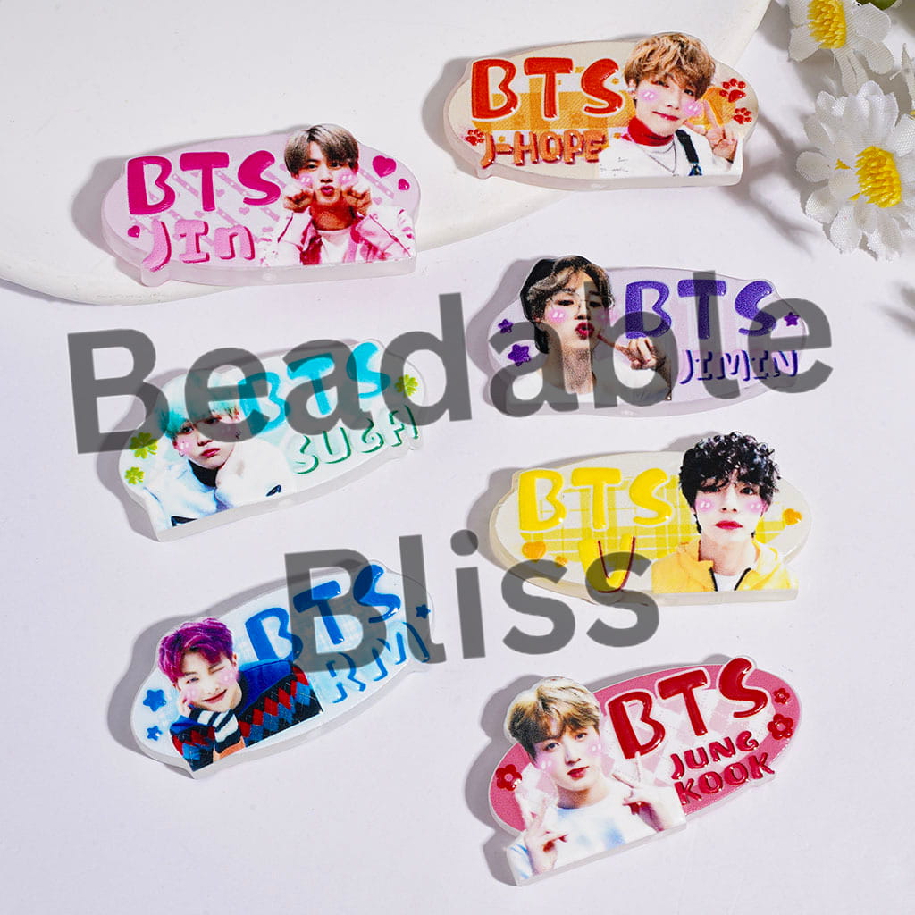 Acrylic Beads with Member Name and Korea Group in Shy Profile Pictures, Random Mix