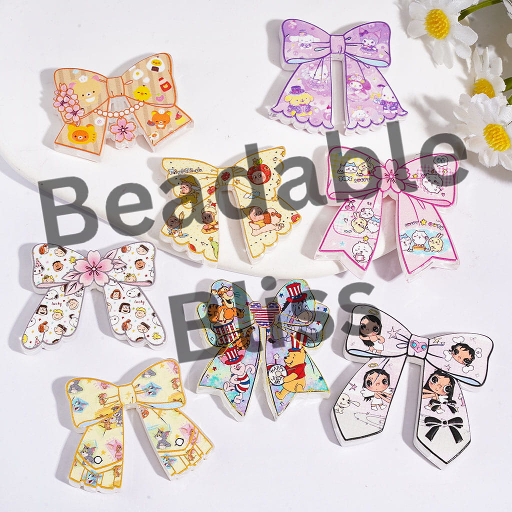 Bowtie Acrylic Beads with Classic Animal Character and Freckled Girl Doll Pattern, Random Mix