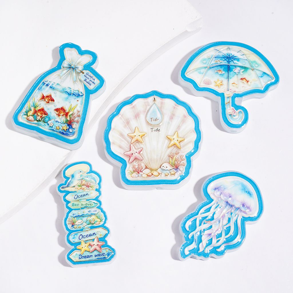 Gift Bag Scallop Fish Seaweed Starfish Umbrella Jellyfish Road Sign in Blue Series Acrylic Beads, Random Mix
