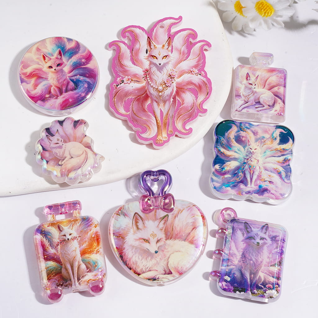 Acrylic Beads and Pendants UV-Coated Nine Tail Fox in Pink Purple Series, Random Mix