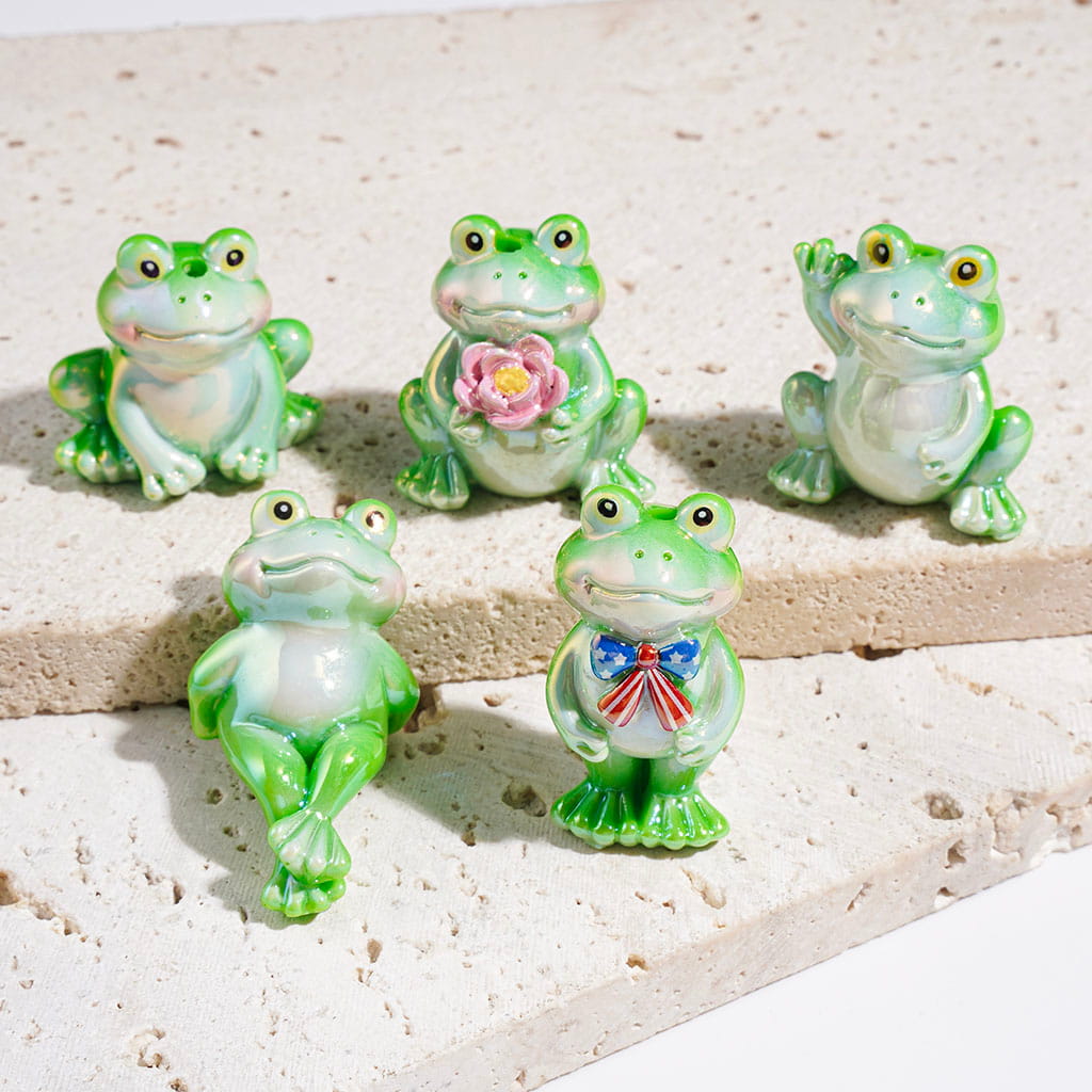 UV Coating Green Frog in Various Style Acrylic Beads, Random Mix