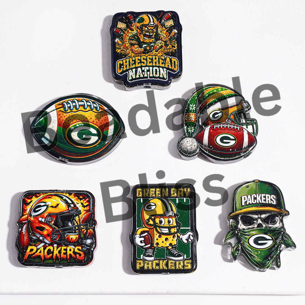 Semi-Clear Acrylic Beads American Football Green Bay Team Series, Random Mix