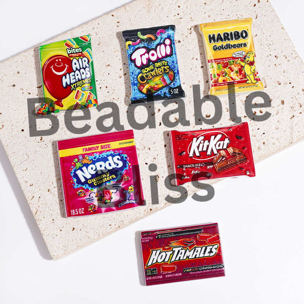 Acrylic Beads with Various Kind Snack Packaging Bag, Random Mix