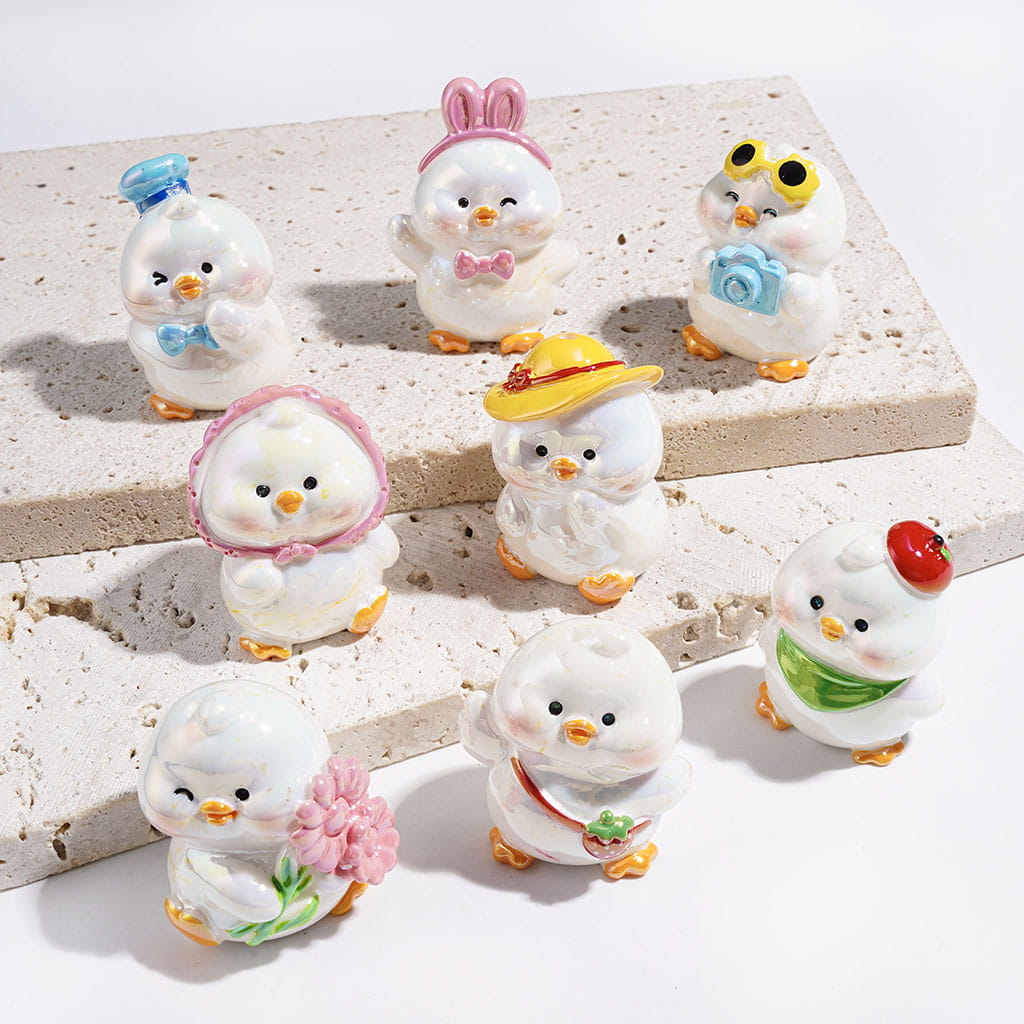 UV-Coated White Duck Acrylic Beads with Yellow Feet, Outdoor Scenery Series, Random Mix