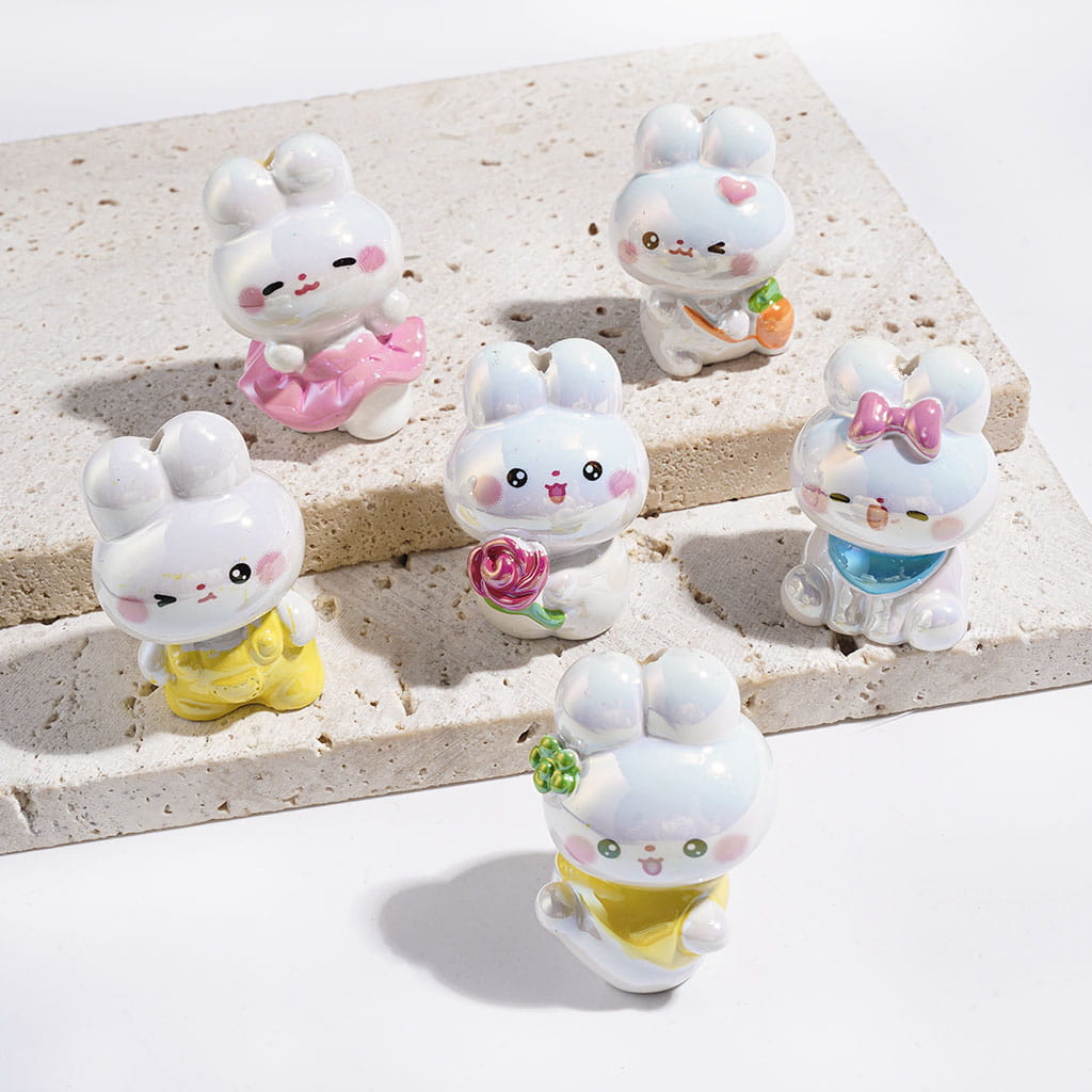 UV-Coated White Bunny Design Acrylic Beads, Assorted Cute Styles, Random Mix