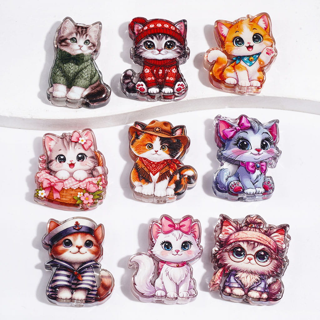 Cute Cat Design Acrylic Beads in Assorted Styles, Random Mix