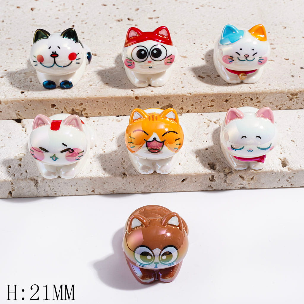 UV-Coated Acrylic Beads Cute Cat in Prone Position, Height 21MM Random Mix