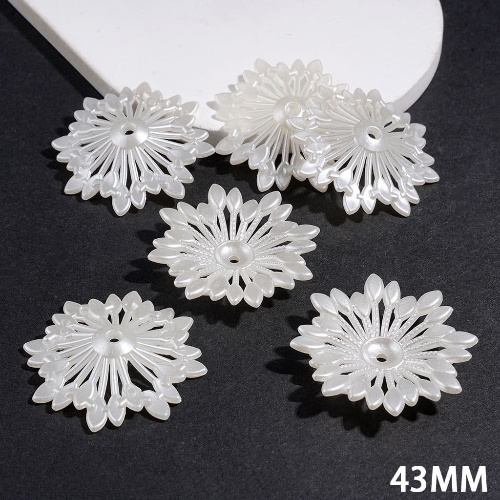 Acrylic Spacer Beads White Peal Snowflack, 43MM